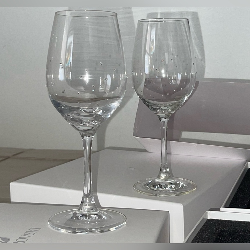 [NEW] Swarovski Crystal Wine Glasses (set of 4)